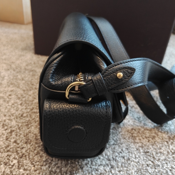 Coccinelle Campus Small Crossbody Bag in Black - Picture 3 of 7